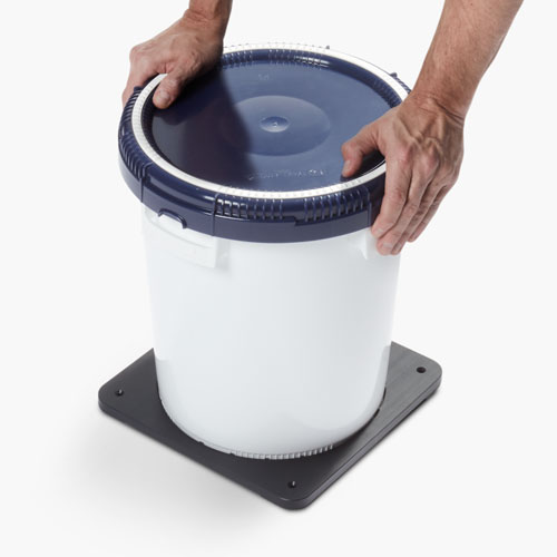 Lid Locker retainer plate - 2