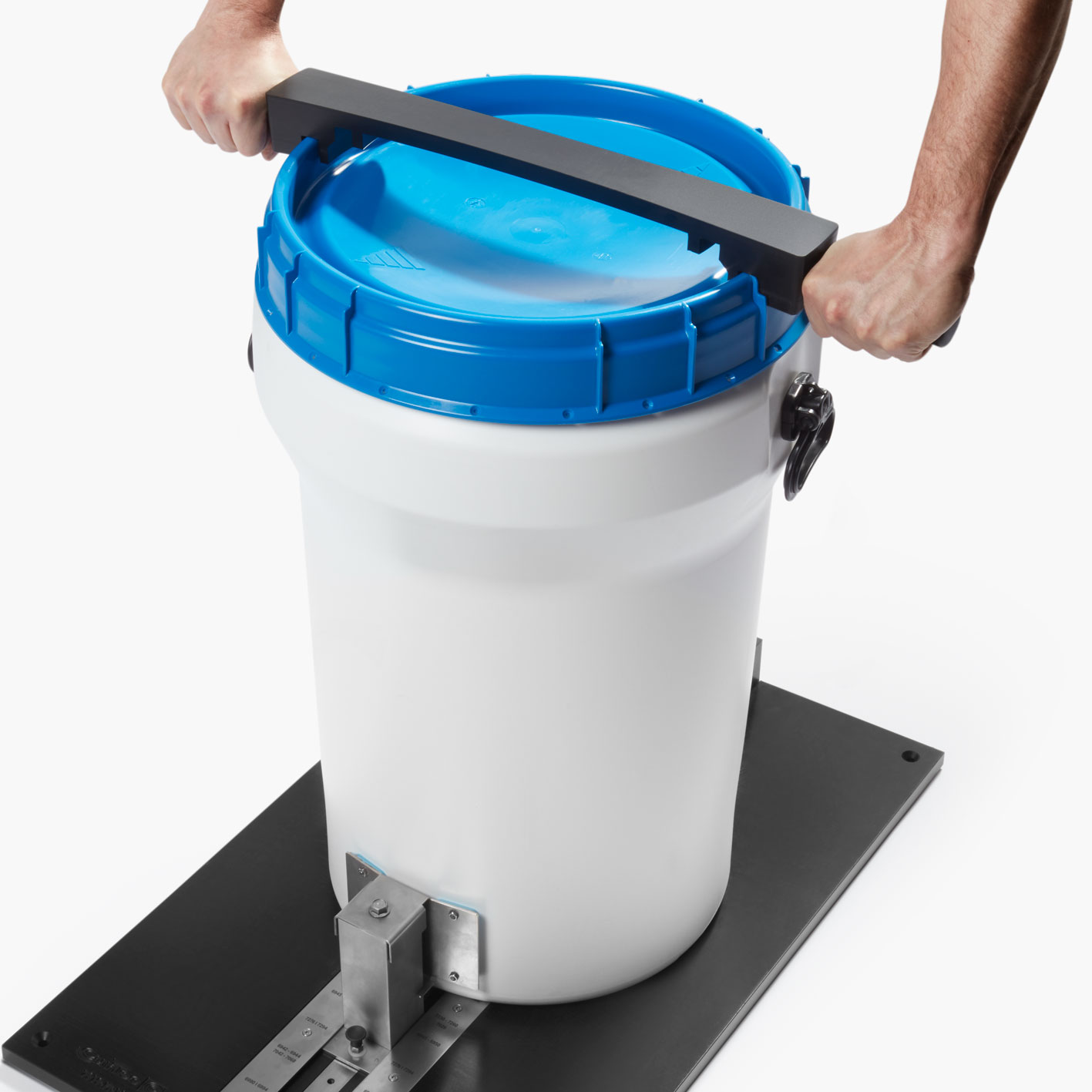 Lid Locker retainer plate - 2