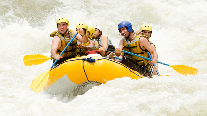 Le rafting avec fûts CurTec